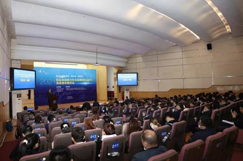 http://news.dlmu.edu.cn/__local/4/BC/94/E2346B57CA226018A766E417B79_07F8FFD8_16FBF.jpg